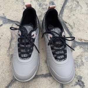 Muck‎ Boots Women Grey Outscape Shoes Lace Up Sneakers Waterproof Garden Walk 7